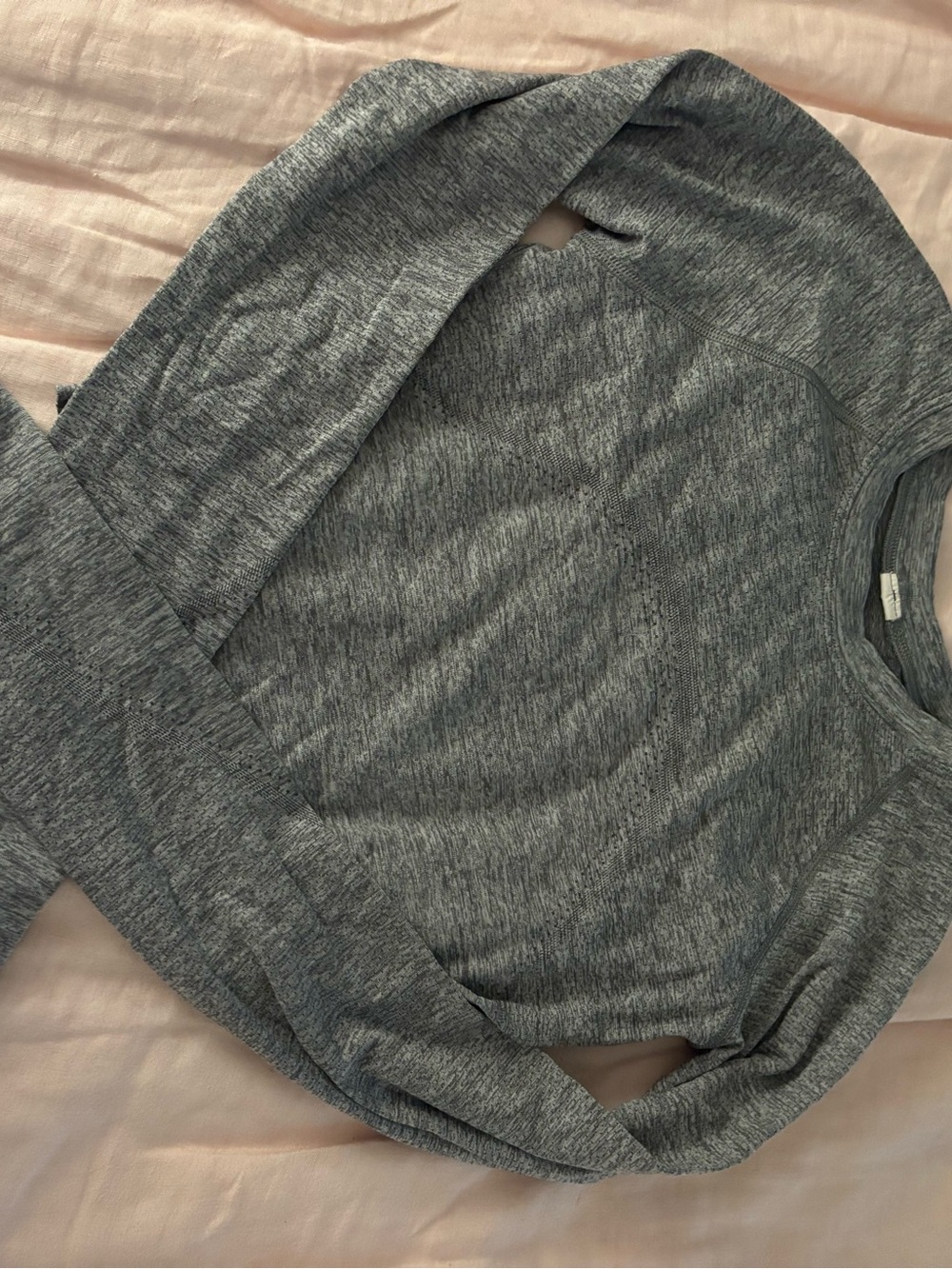 Women's Heather Gray Long-Sleeve Crewneck Sweater